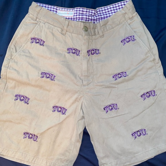 Khaki Shorts - Picture 1 of 3